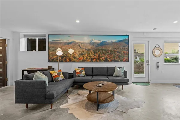 $499,000 | 454 Mountain Road, Unit 8, Stowe, VT 05672