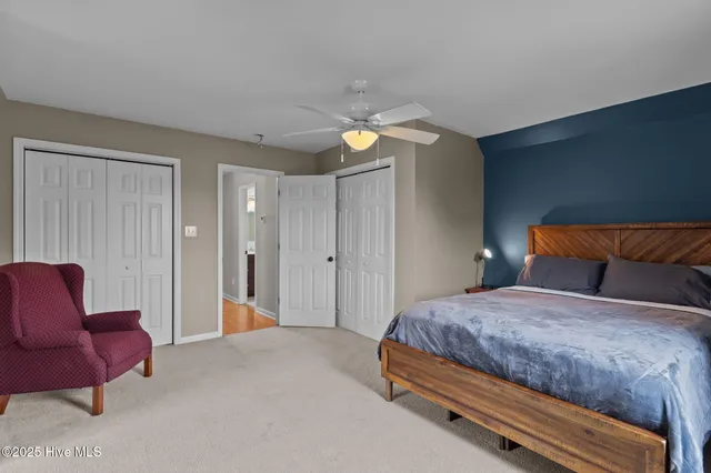 $524,900 | 74 South Hummingbird Lane, Rocky Point, NC 28457