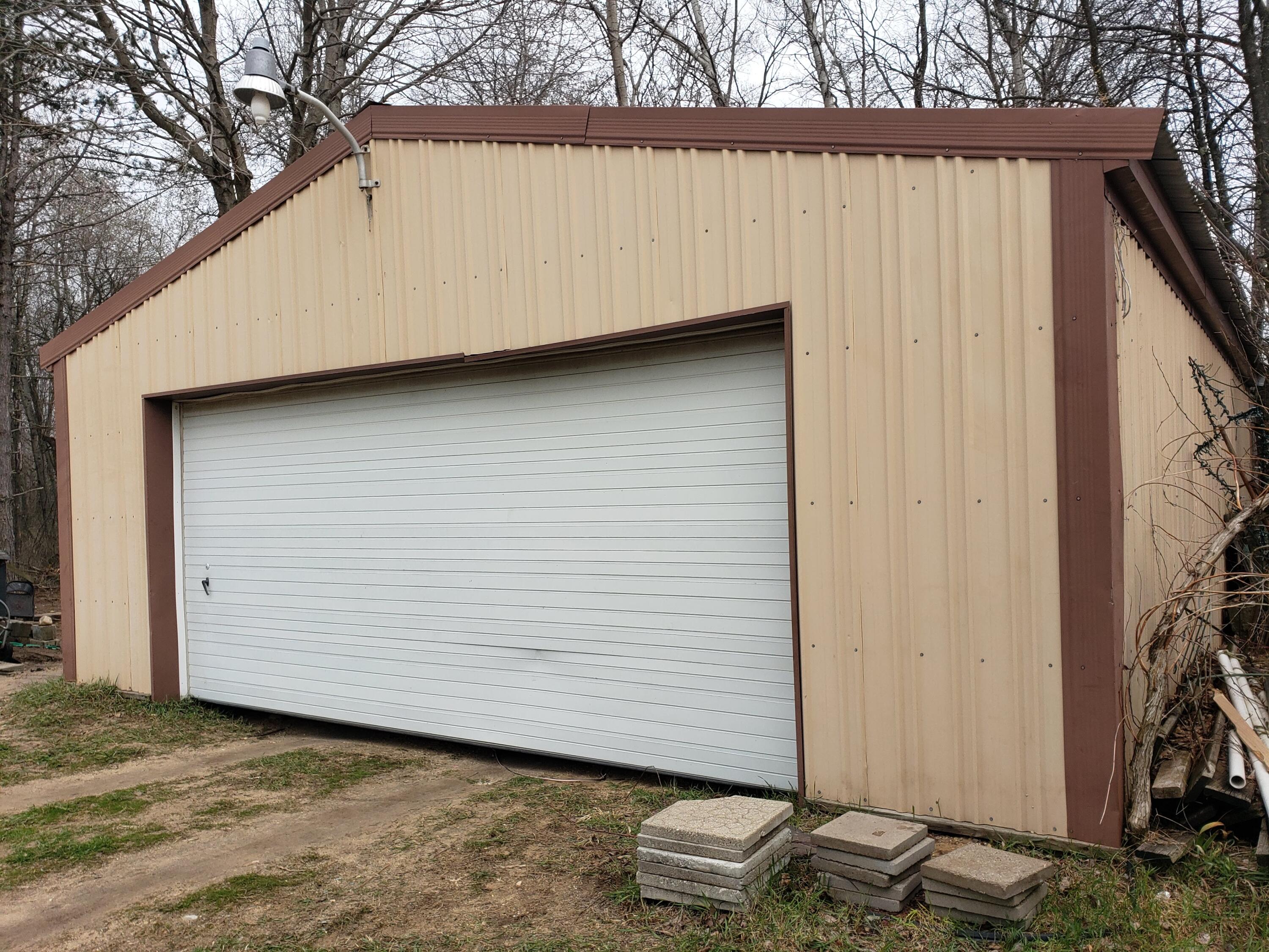 349 East Adams Road Hesperia, MI 49421 - Photo 5 of 15 garage 24x32