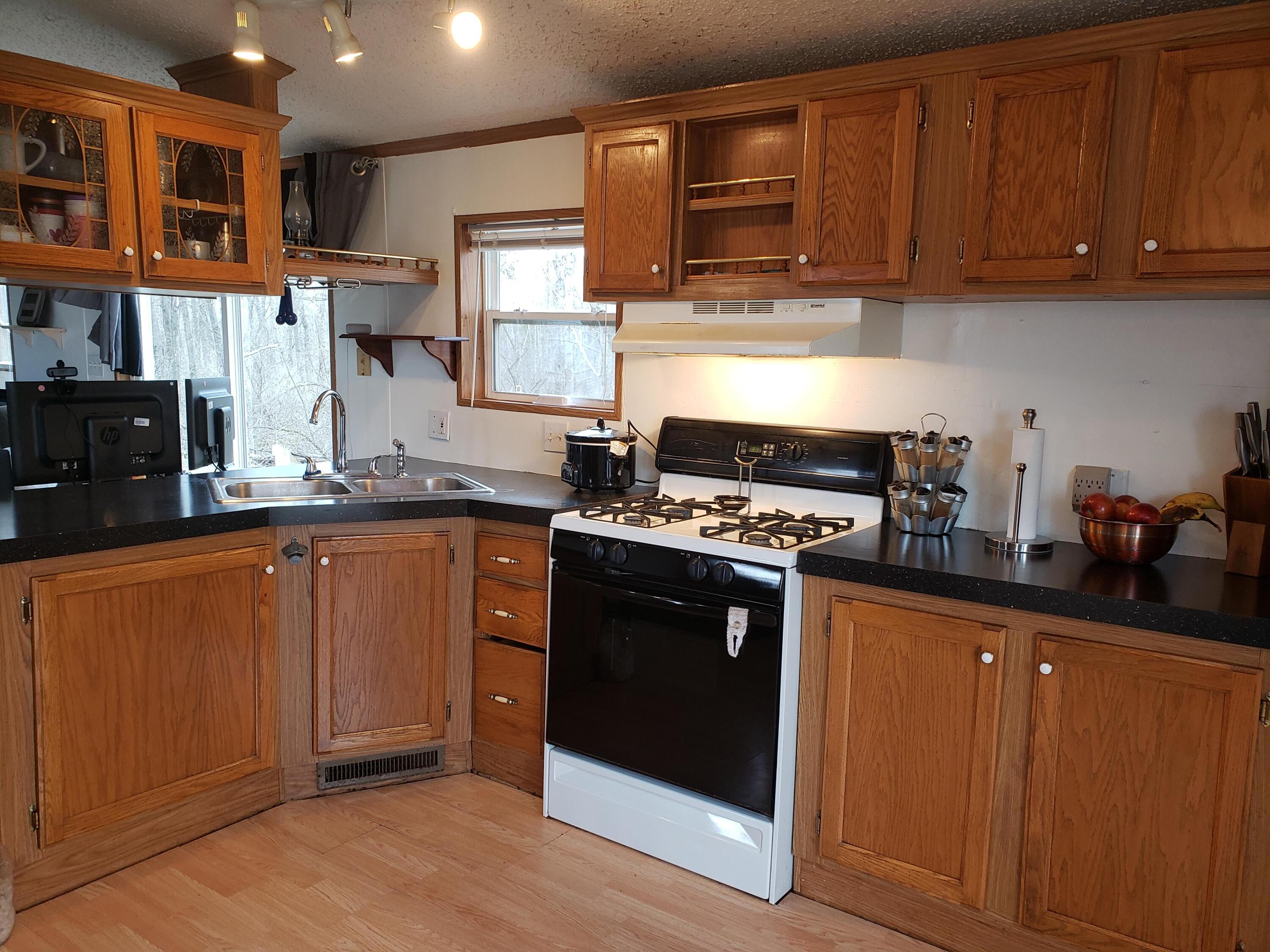 349 East Adams Road Hesperia, MI 49421 - Photo 7 of 15 Kitchen
