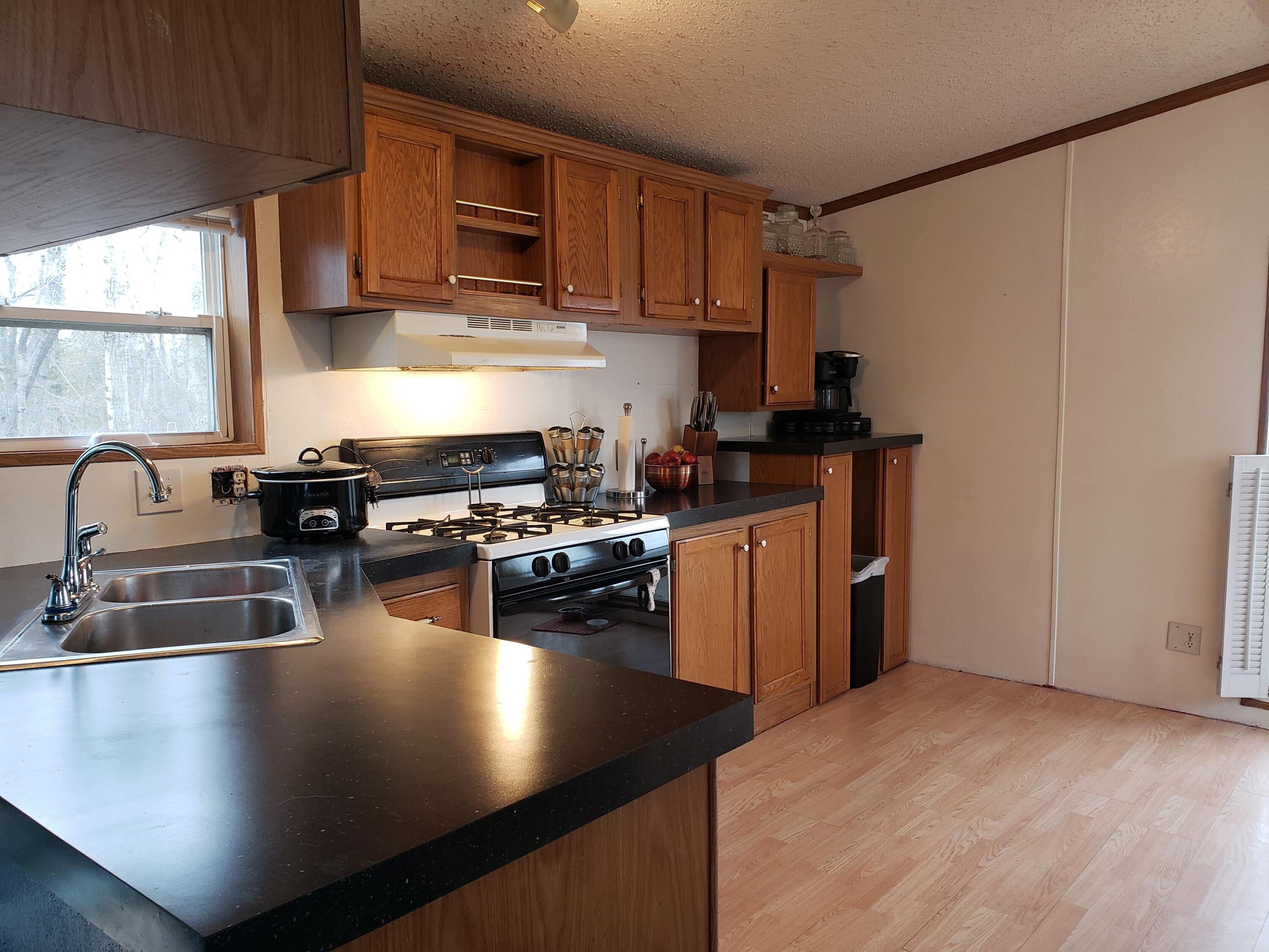 349 East Adams Road Hesperia, MI 49421 - Photo 8 of 15 Kitchen