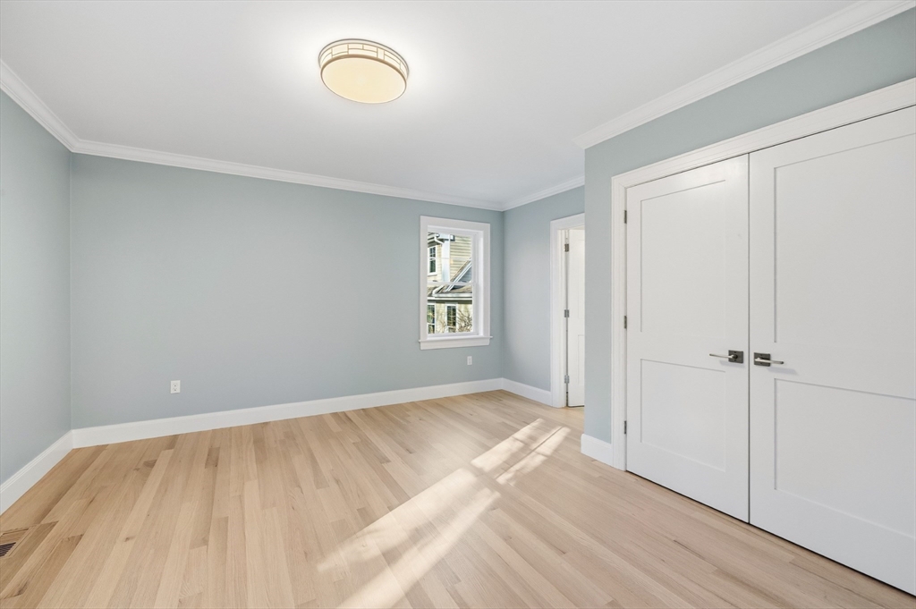 4 Aerial Street Lexington, MA 02421 - Photo 17 of 39