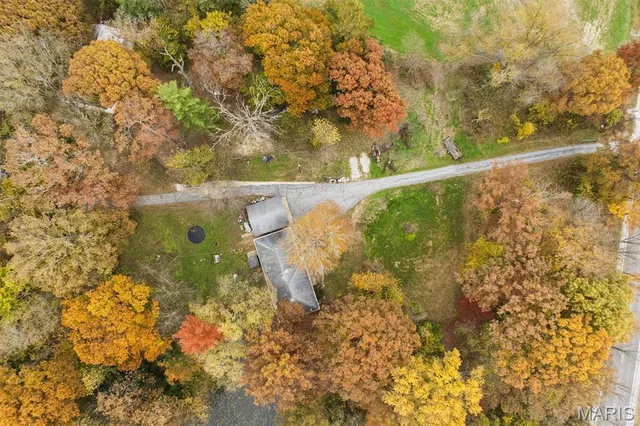 $300,000 | 7401 Highway 140, Edwardsville, IL 62025