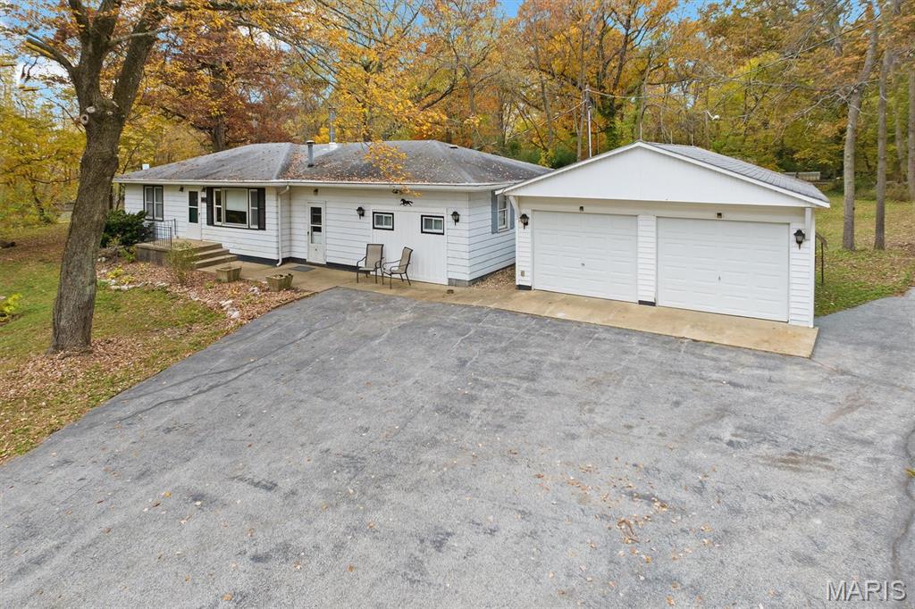 7401 Highway 140 Edwardsville, IL 62025 - Photo 2 of 30