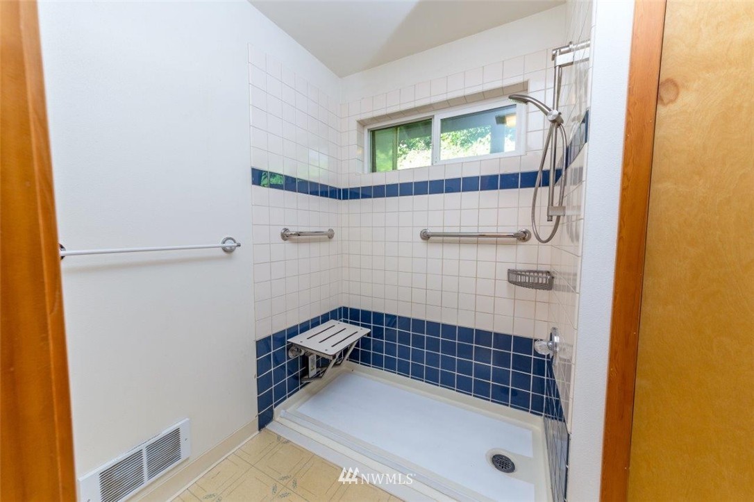 71 Aldrich Road Port Townsend, WA 98368 - Photo 17 of 23 Gallery Image 17