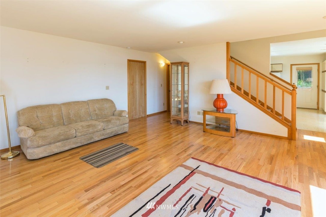 71 Aldrich Road Port Townsend, WA 98368 - Photo 8 of 23 Gallery Image 8