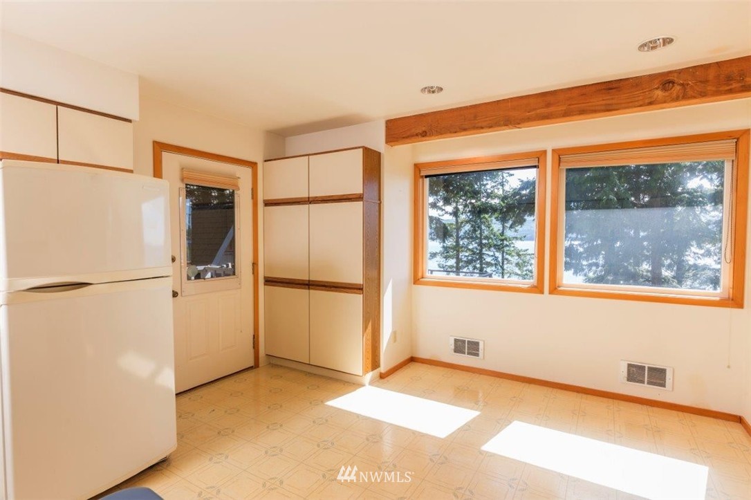 71 Aldrich Road Port Townsend, WA 98368 - Photo 10 of 23 Gallery Image 10