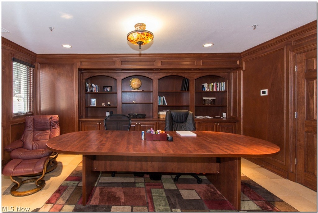 12478 Cedar Road Cleveland, OH 44106 - Photo 21 of 32