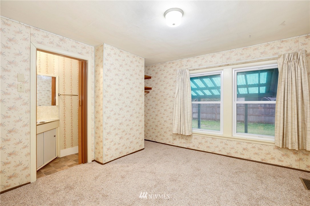 12635 Military Road South Seattle, WA 98168 - Photo 12 of 21 Gallery Image 12