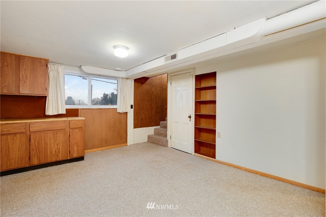 12635 Military Road South Seattle, WA 98168 - Photo 17 of 21 Gallery Image 17