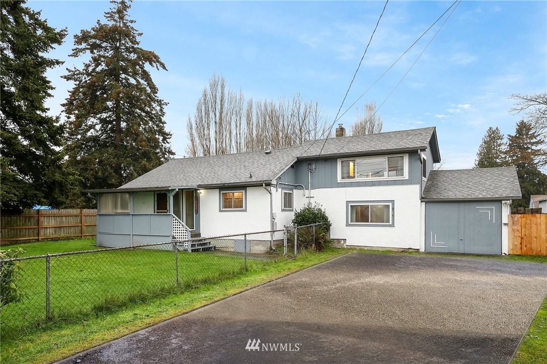 12635 Military Road South Seattle, WA 98168 - Photo 3 of 21 Gallery Image 3