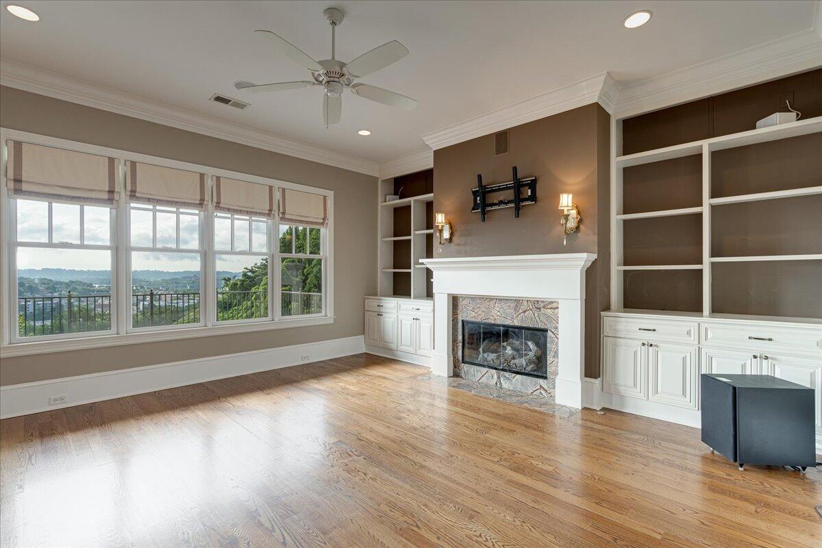 624 Whitehall Road Chattanooga, TN 37405 - Photo 14 of 53 12-624 Whitehall Rd-12