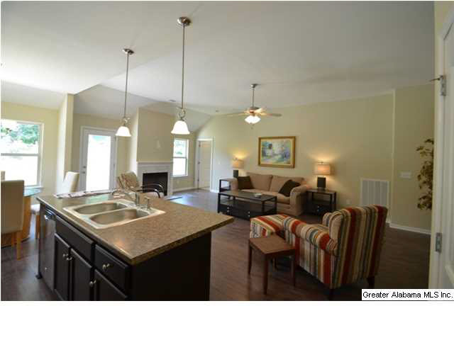 125 Summit Boulevard Gardendale, AL 35071 - Photo 6 of 19