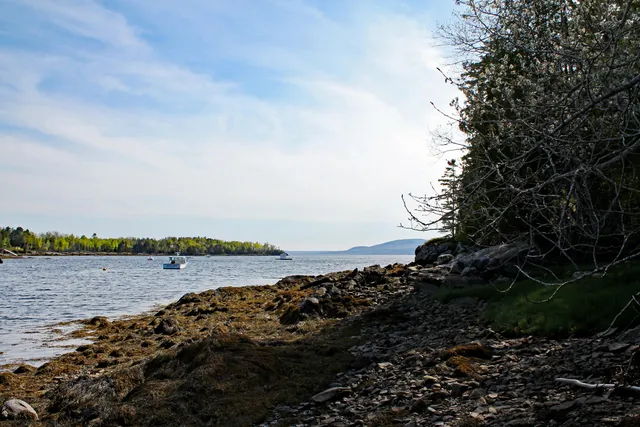 $360,000 | 22 Map Lane, Islesboro, ME 04848