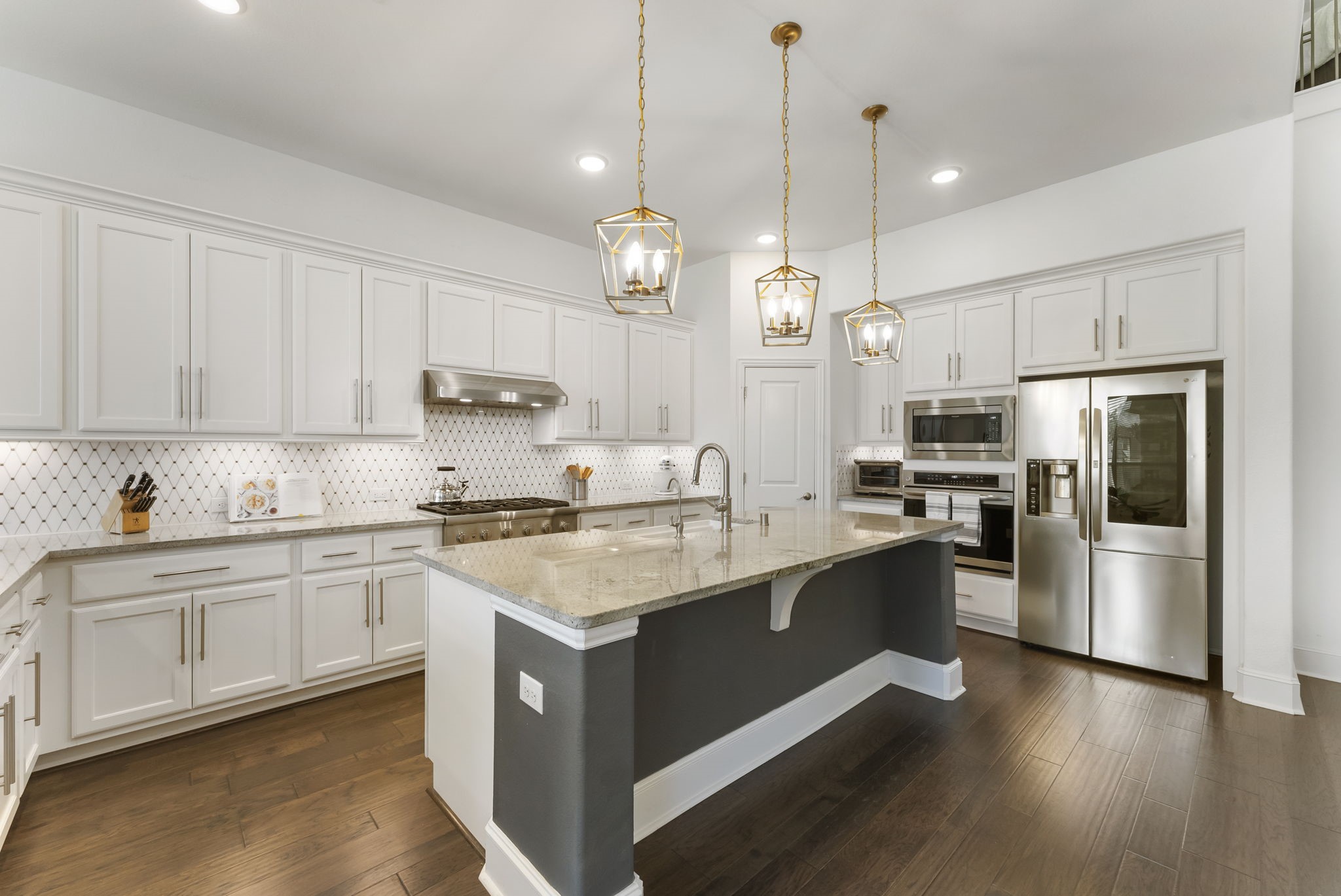1038 Bat Hawk Court Conroe, TX 77385 - Photo 7 of 31