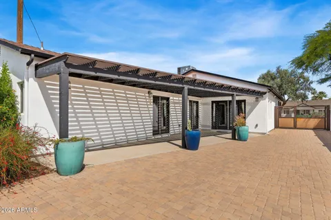$699,900 | 1501 East Earll Drive, Phoenix, AZ 85014