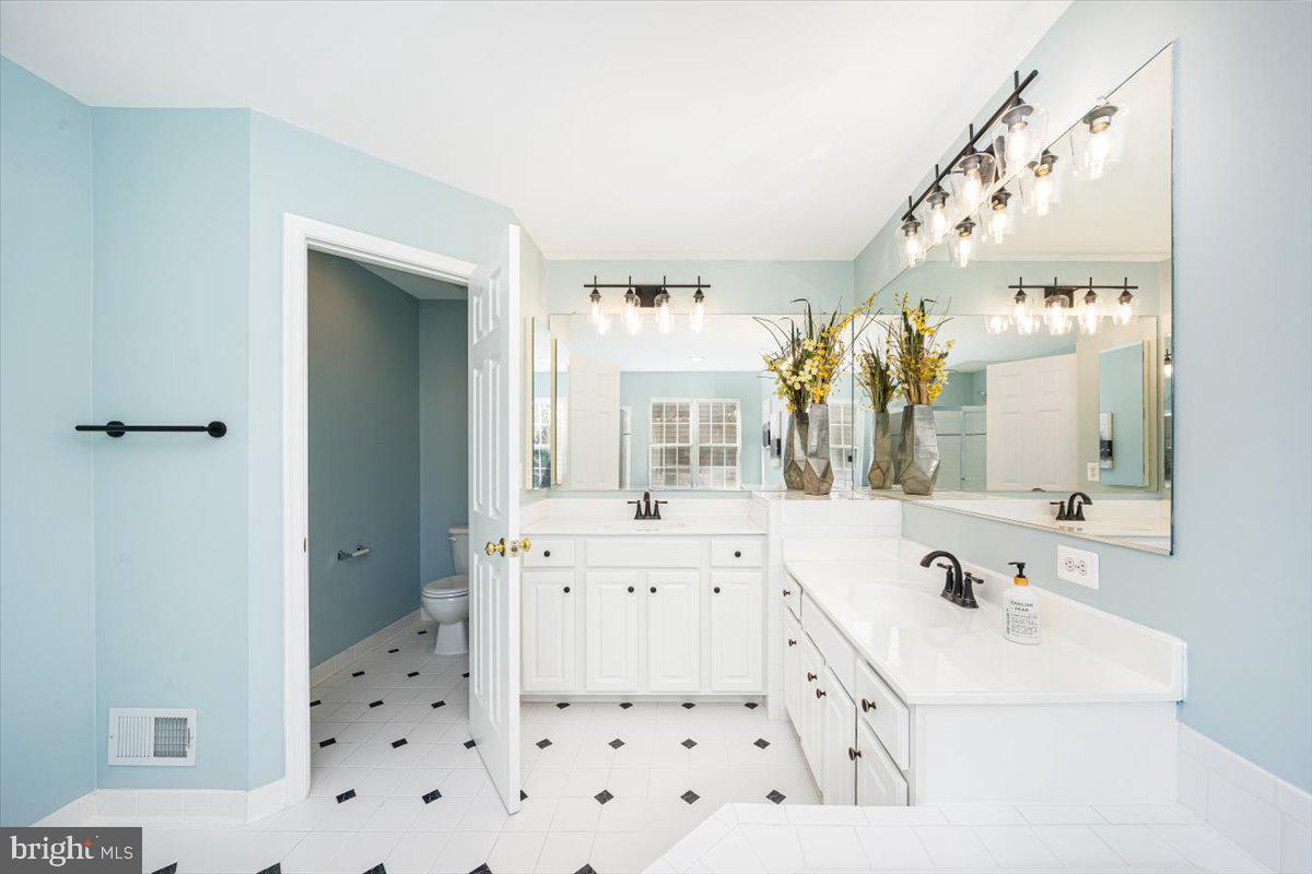 18602 Broken Oak Road Boyds, MD 20841 - Photo 44 of 83 Gallery Image 44