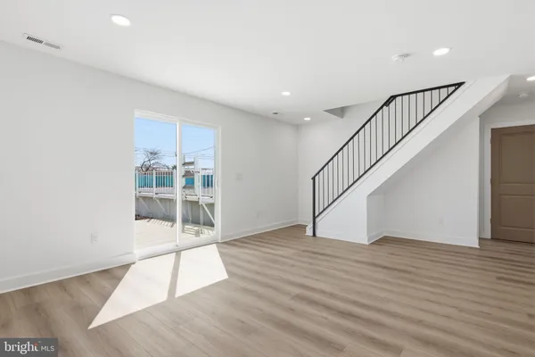 $3,500 | 25 Autumn Lane, Levittown, PA 19055