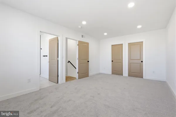 $3,500 | 25 Autumn Lane, Levittown, PA 19055