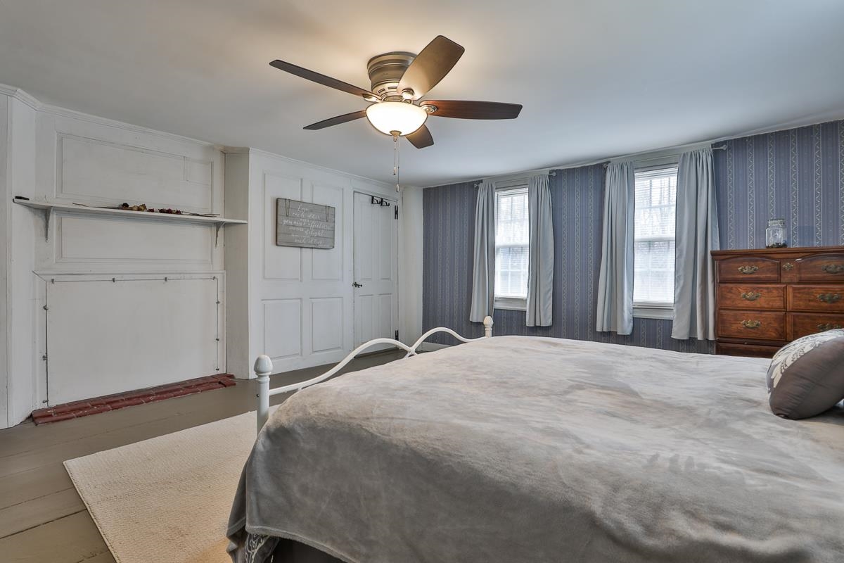 31 Naticook Road Merrimack, NH 03054 - Photo 36 of 40