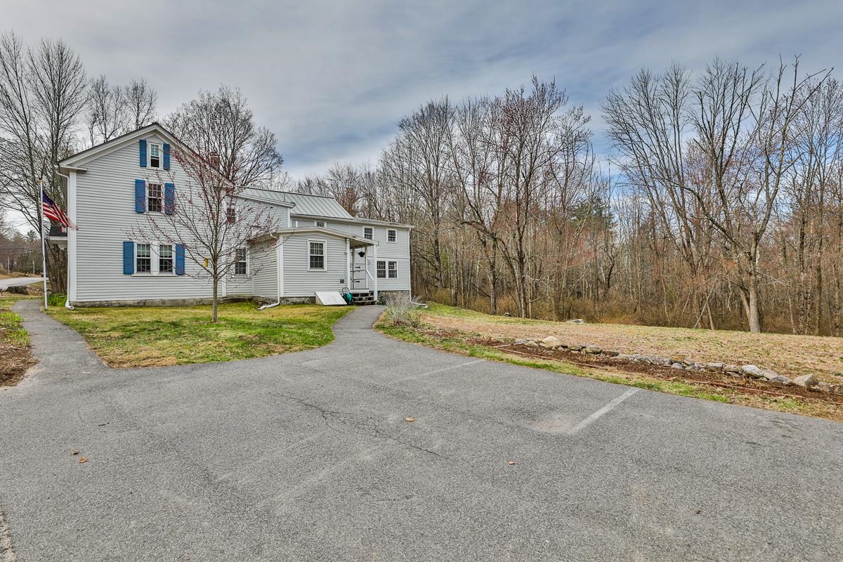 31 Naticook Road Merrimack, NH 03054 - Photo 38 of 40