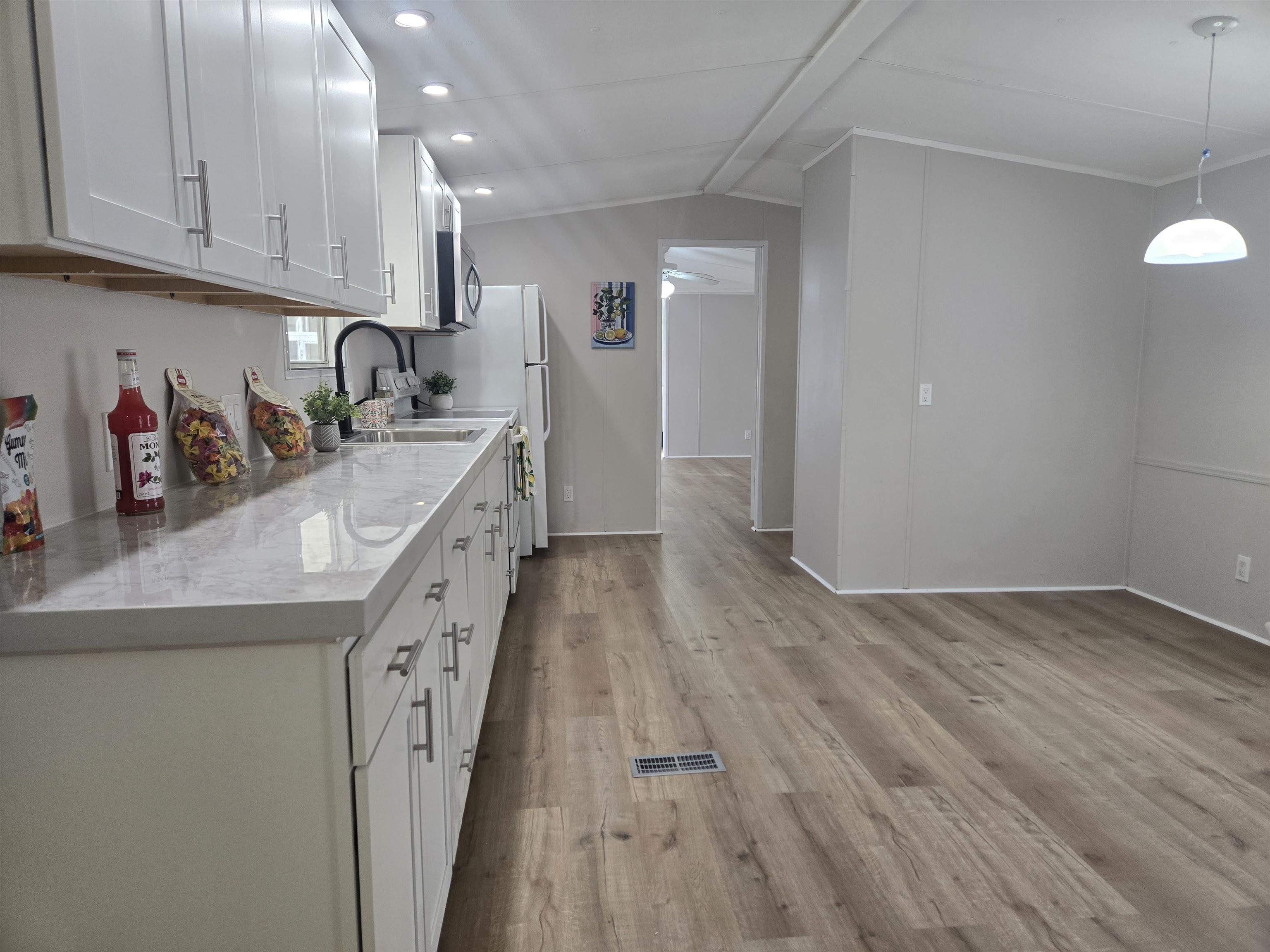 491 Clubhouse Road Murrells Inlet, SC 29576 - Photo 17 of 49 Gallery Image 17