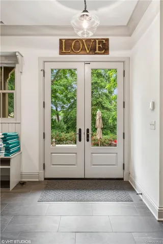 a view of entrance door of the house