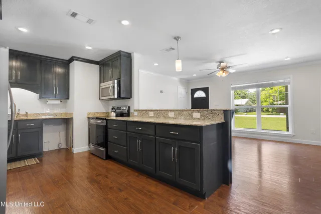 $319,900 | 272 Holcomb Boulevard, Ocean Springs, MS 39564