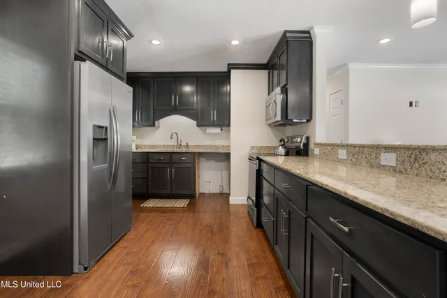 $319,900 | 272 Holcomb Boulevard, Ocean Springs, MS 39564