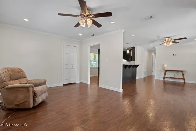 $319,900 | 272 Holcomb Boulevard, Ocean Springs, MS 39564