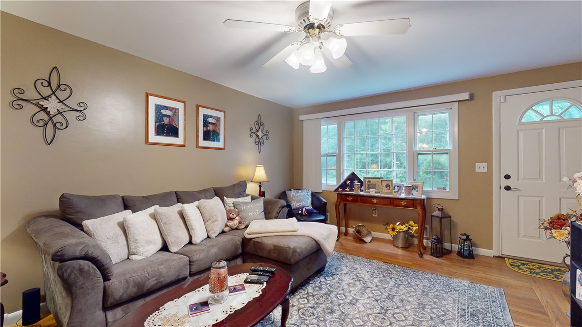 145 Woodcrest Road Warwick, RI 02889 - Photo 10 of 30