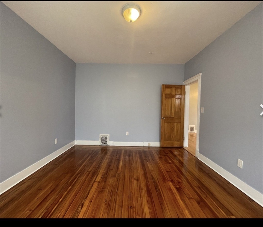 24 Litchfield Street, Unit 1 Boston, MA 02135 - Photo 9 of 11