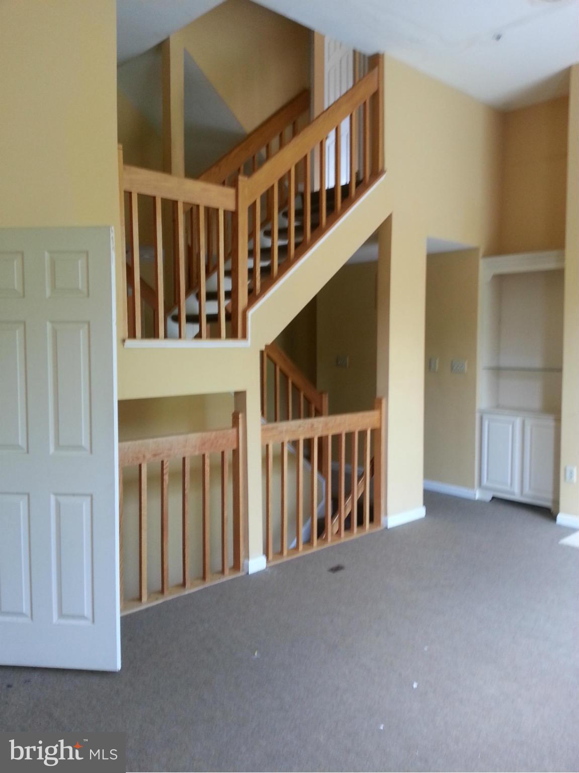 9221 Oregold Court Laurel, MD 20708 - Photo 2 of 13 Interior (General)