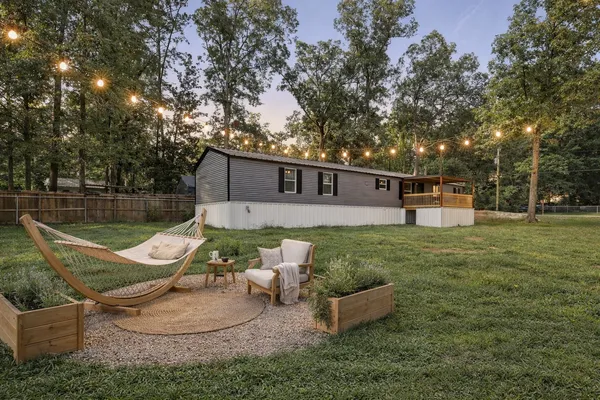 $1,400 | 12560 Royal W Drive, Conroe, TX 77303