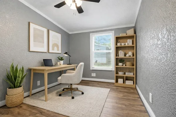 $1,400 | 12560 Royal W Drive, Conroe, TX 77303