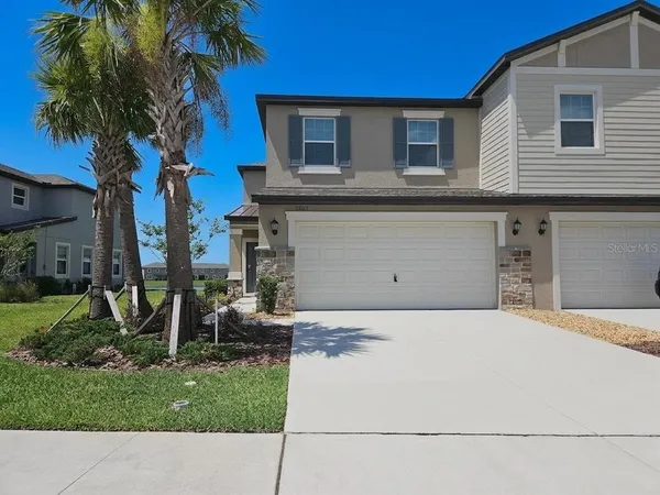 $2,000 | 32112 Powderpuff Mimosa Drive, San Antonio, FL 33576