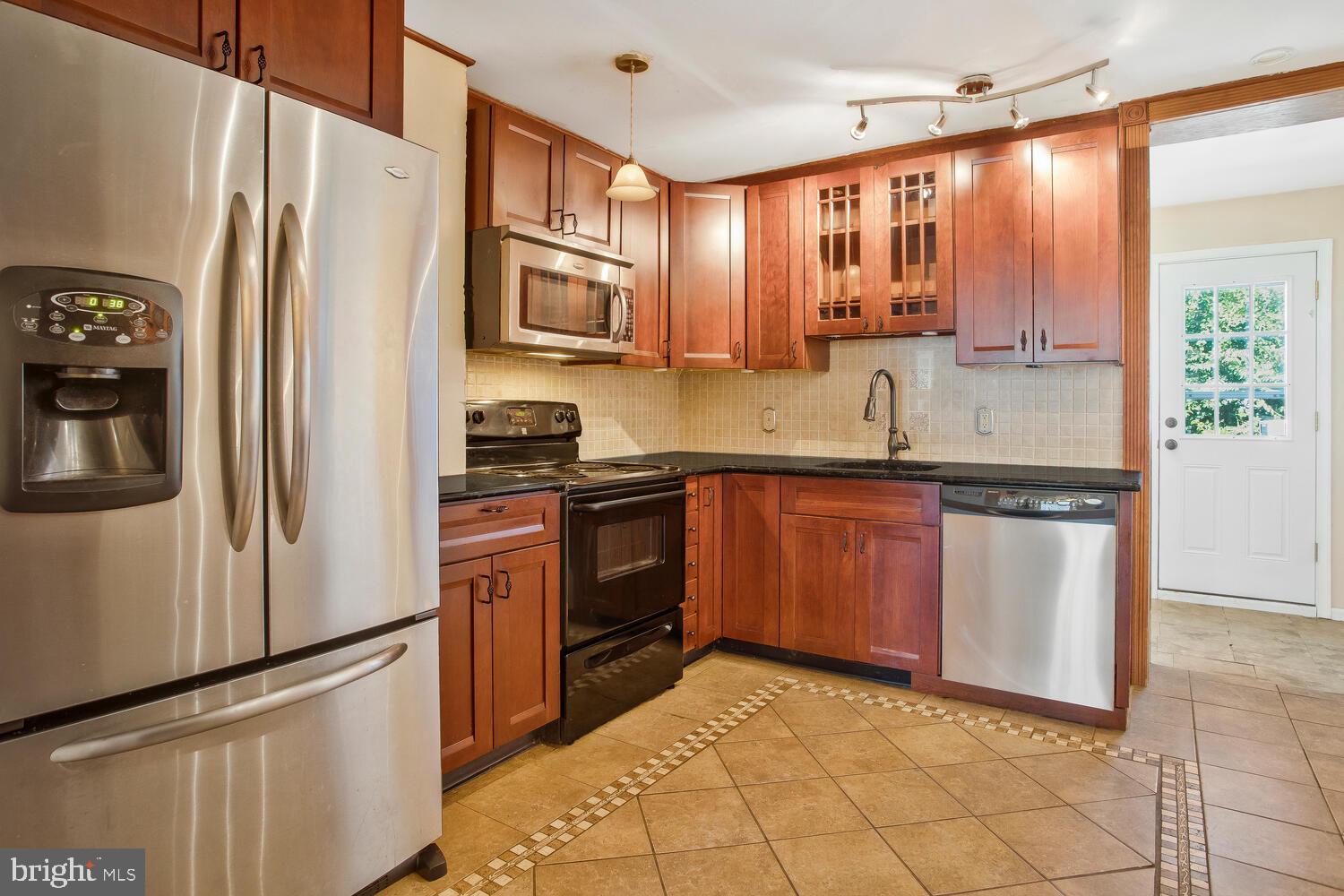 1148 Roland Heights Avenue Baltimore, MD 21211 - Photo 2 of 38 Updated kitchen