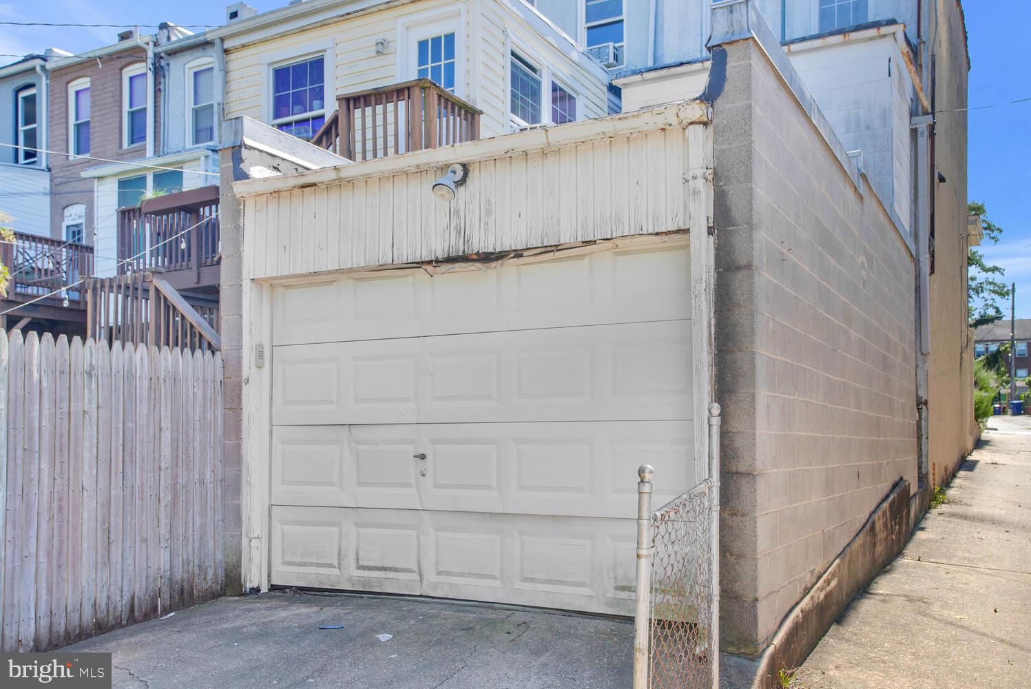1148 Roland Heights Avenue Baltimore, MD 21211 - Photo 33 of 38 Gallery Image 33