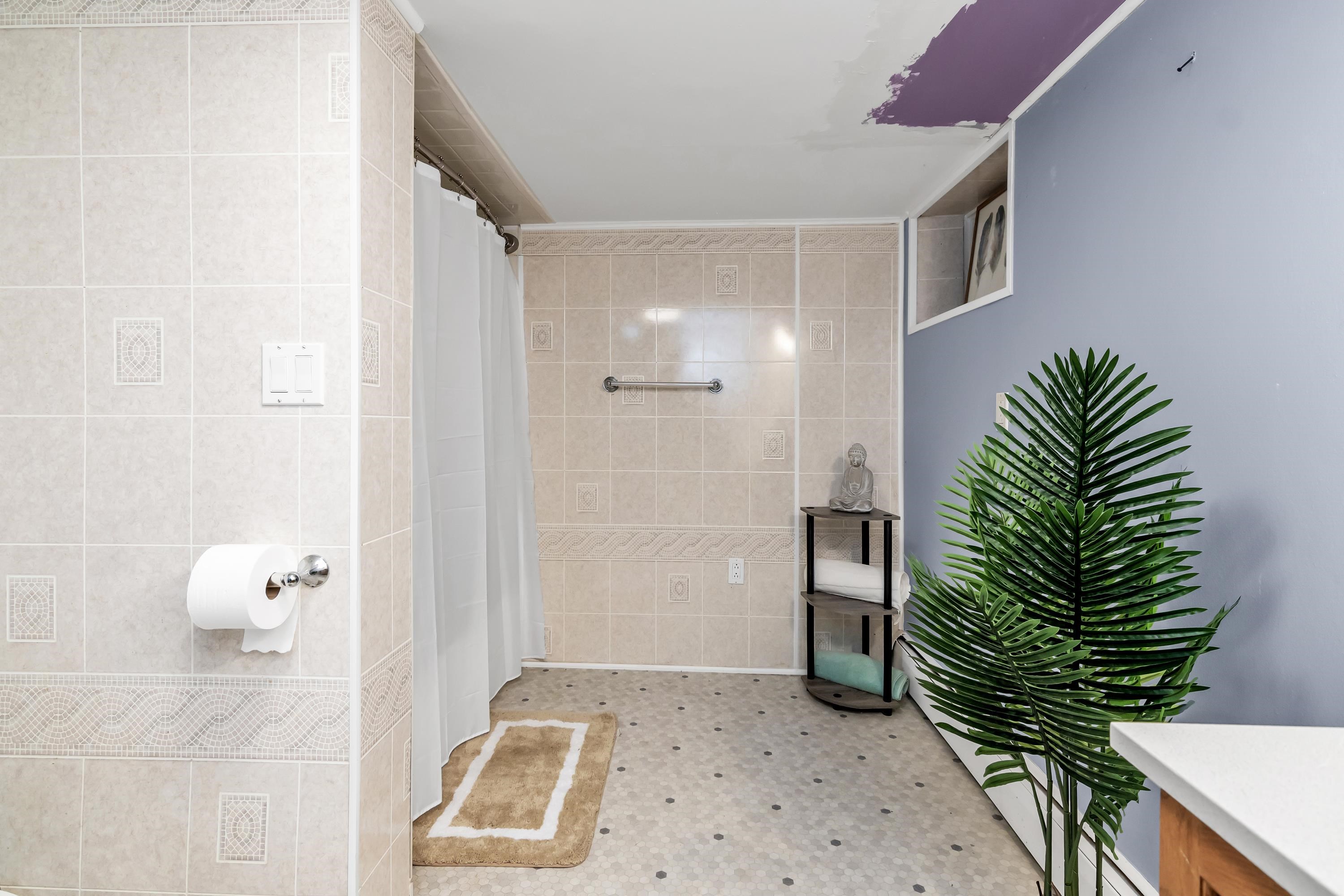 8 Alta Avenue Salem, NH 03079 - Photo 13 of 48