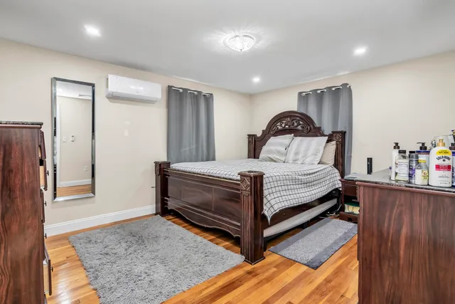 $619,900 | 8 Alta Avenue, Salem, NH 03079