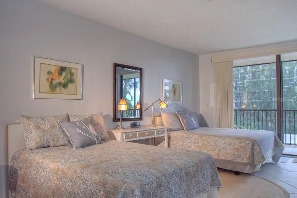 $8,000 | 1925 Gulf Of Mexico Drive, Unit G8208, Longboat Key, FL 34228