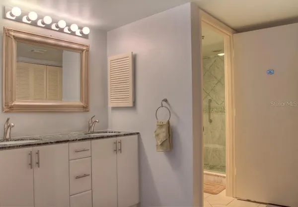 $8,000 | 1925 Gulf Of Mexico Drive, Unit G8208, Longboat Key, FL 34228