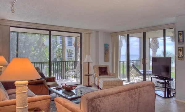 $8,000 | 1925 Gulf Of Mexico Drive, Unit G8208, Longboat Key, FL 34228