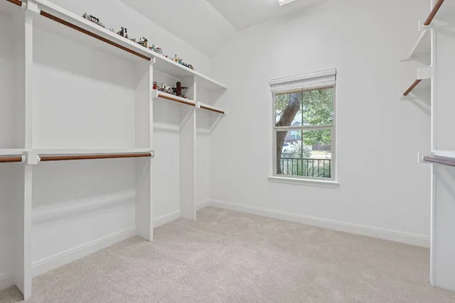 $624,999 | 200 Brentwood Drive, Austin, TX 78737