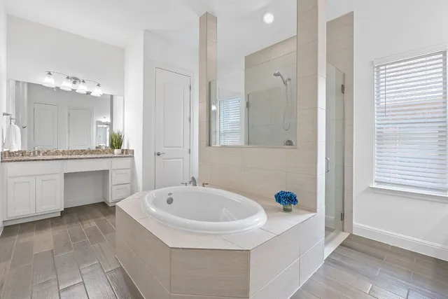 $624,999 | 200 Brentwood Drive, Austin, TX 78737