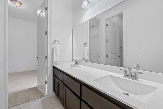 $624,999 | 200 Brentwood Drive, Austin, TX 78737