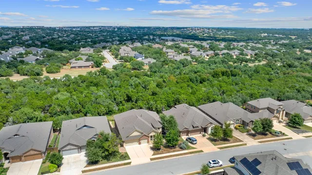$624,999 | 200 Brentwood Drive, Austin, TX 78737