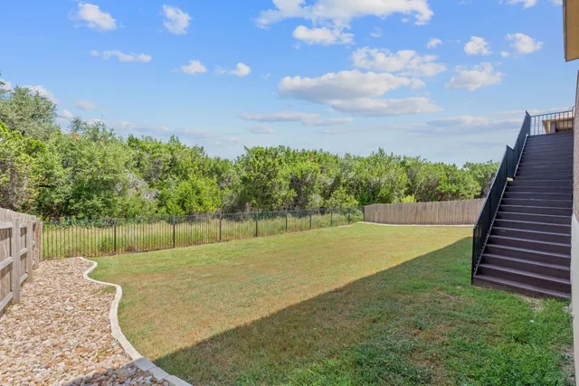 $624,999 | 200 Brentwood Drive, Austin, TX 78737