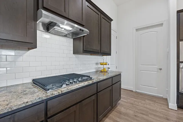 $624,999 | 200 Brentwood Drive, Austin, TX 78737