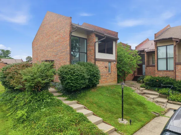 $179,090 | 35 Stillmeadow Drive, Cincinnati, OH 45245